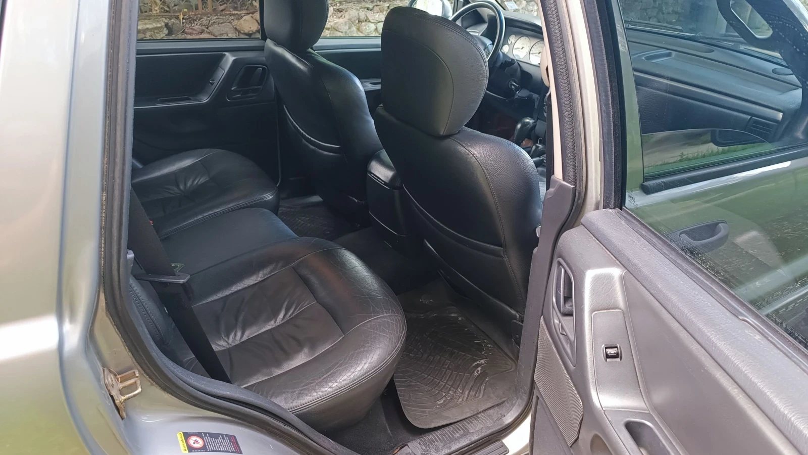 Jeep Grand cherokee 2.7CDI, снимка 11 - Автомобили и джипове - 55259837