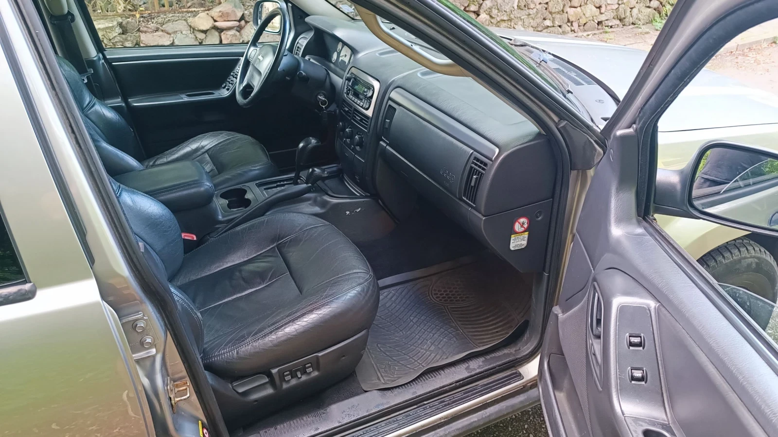 Jeep Grand cherokee 2.7CDI, снимка 12 - Автомобили и джипове - 55259837