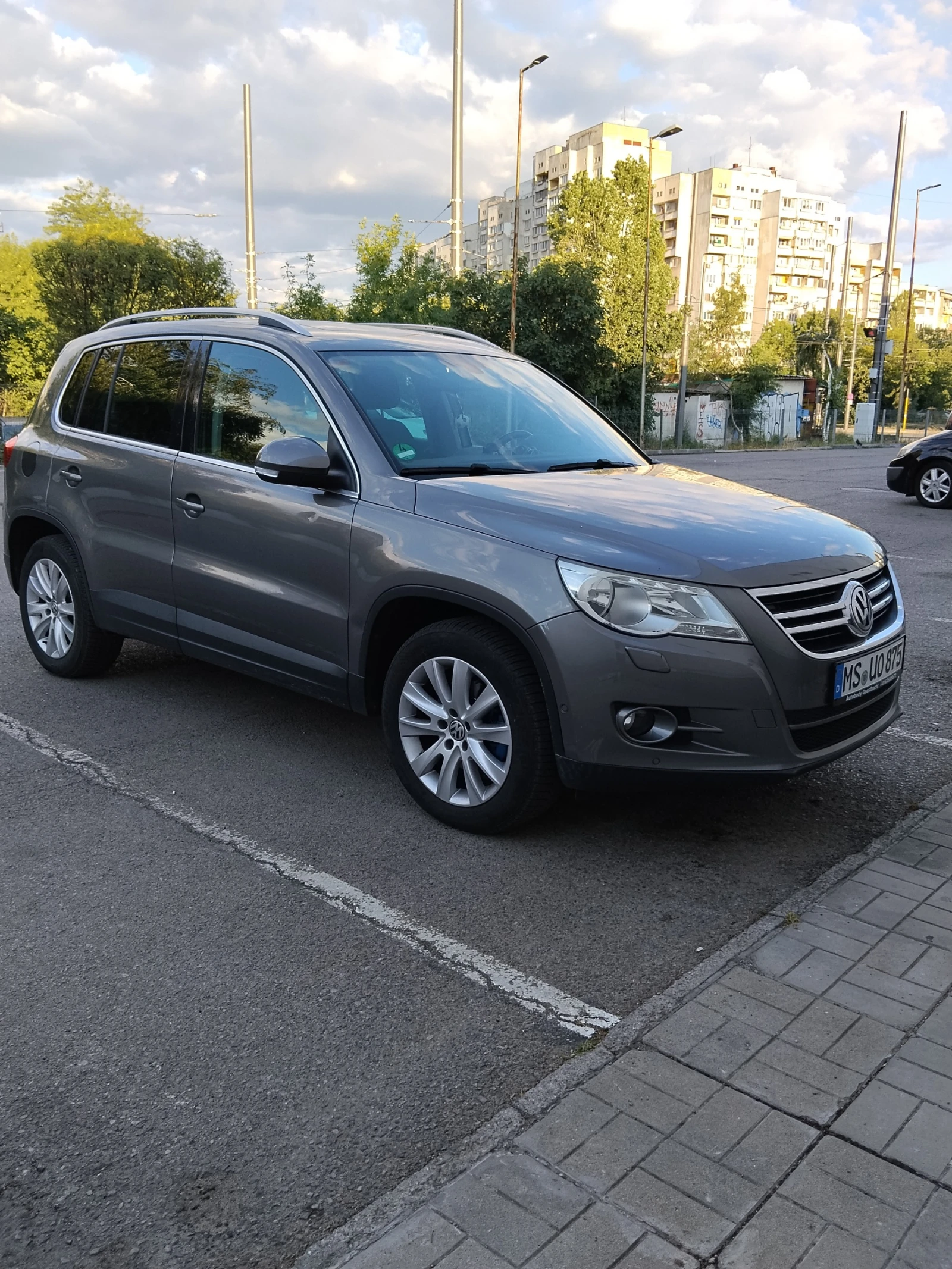 VW Tiguan, снимка 3 - Автомобили и джипове - 55417923