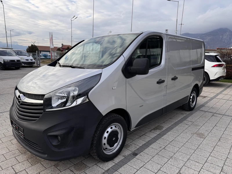 Opel Vivaro 1.6CDTI 2странични врати Клима , снимка 4 - Бусове и автобуси - 48311064