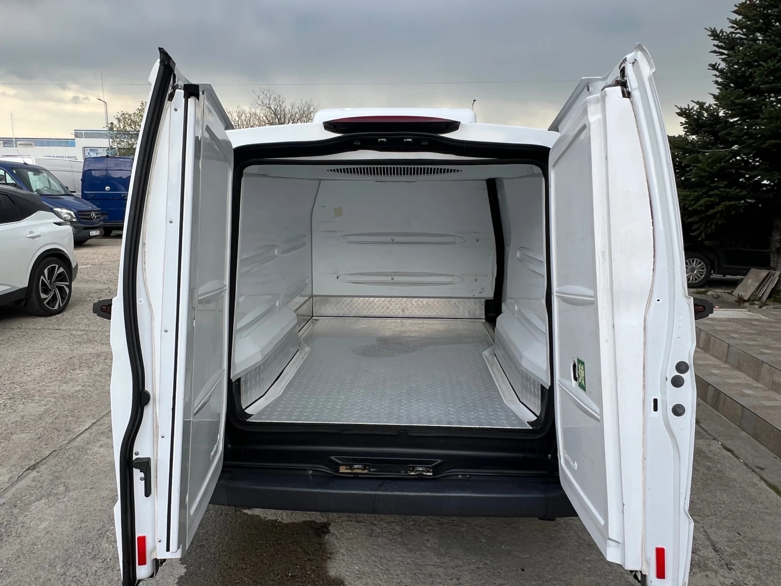 Mercedes-Benz Vito 113 , KERSTNER, ХЛАДИЛЕН, КЛИМА , снимка 7 - Бусове и автобуси - 54334421