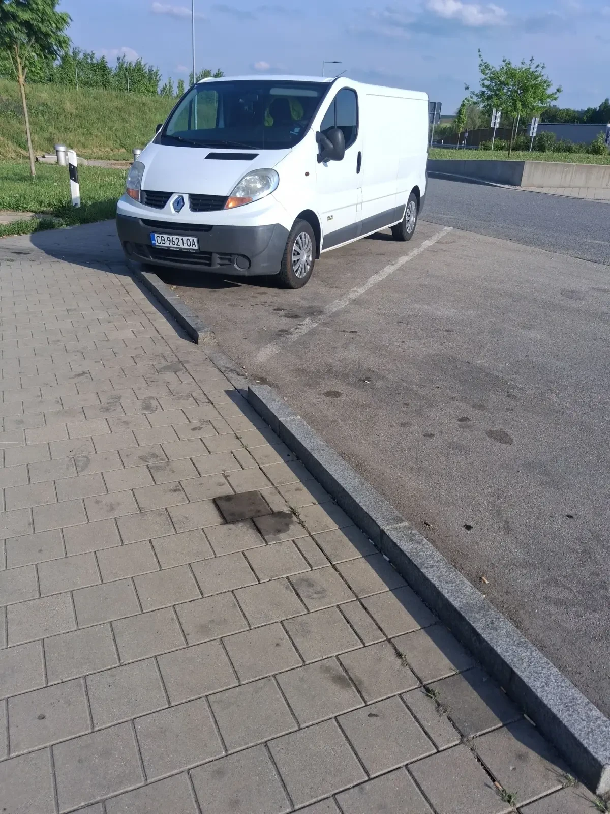 Renault Trafic, снимка 2 - Бусове и автобуси - 54555995
