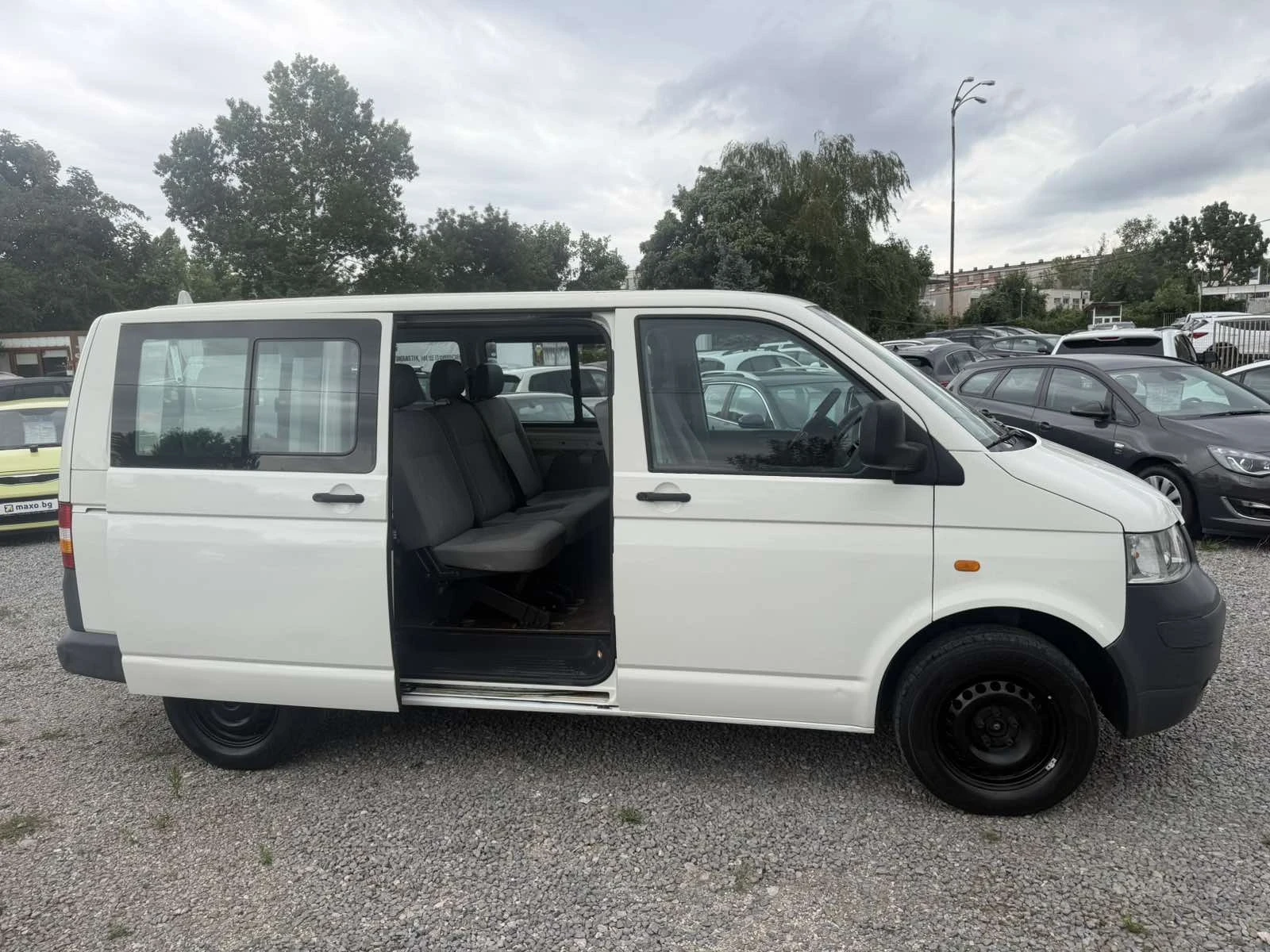 VW T5 2.5tdi/130k.c, снимка 6 - Бусове и автобуси - 55406693