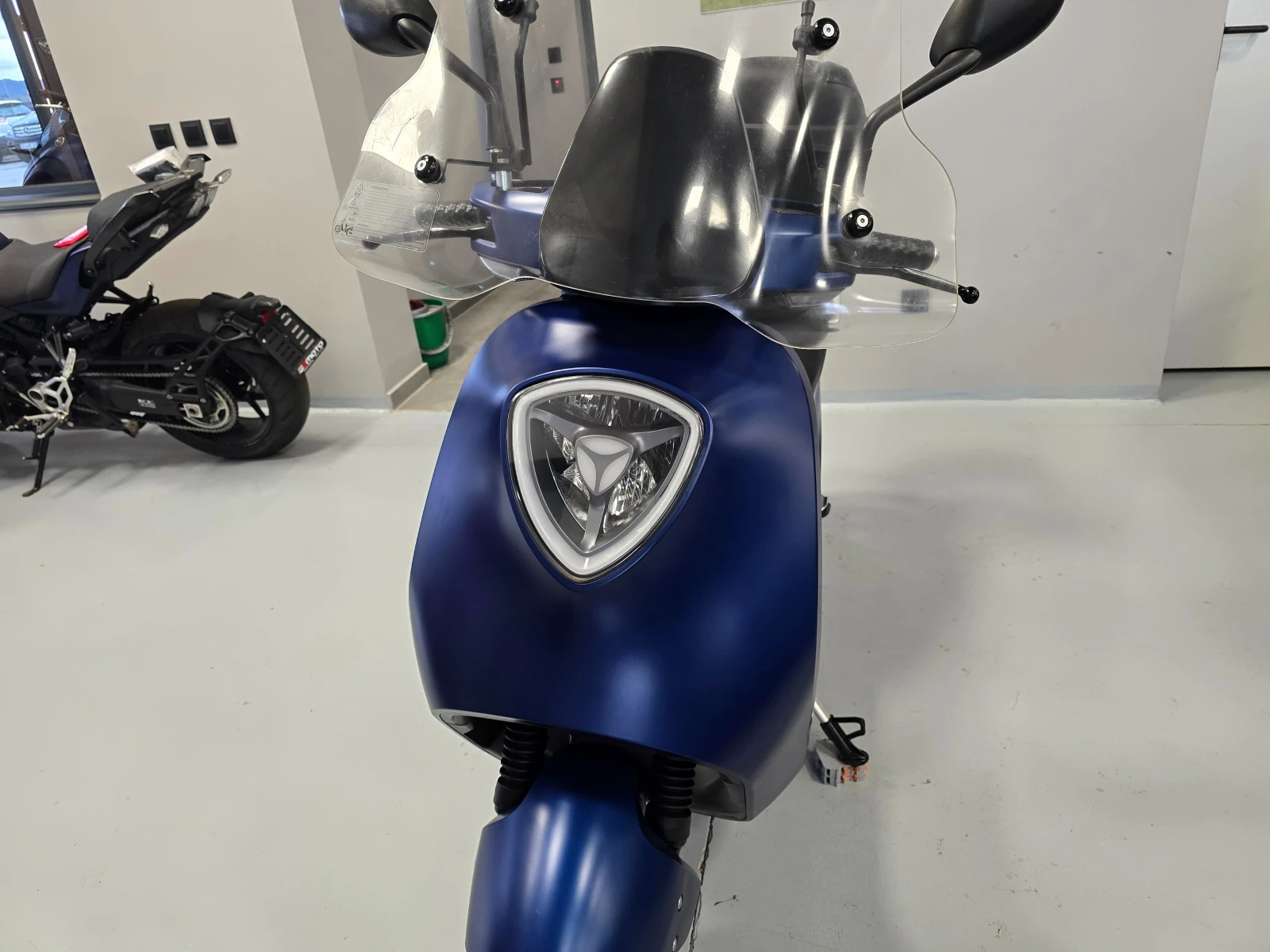 Други Друг YADEA C1S PROQ 2 battaery!, снимка 9 - Мотоциклети и мототехника - 54147413