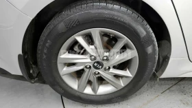 Kia K5, снимка 5