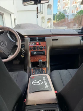 Mercedes-Benz E 290, снимка 9