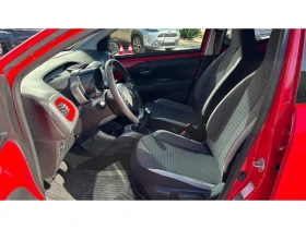 Toyota Aygo 1.0P X-PLAY MT, снимка 12
