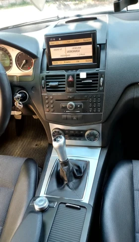 Mercedes-Benz 220, снимка 6 - Автомобили и джипове - 53139248