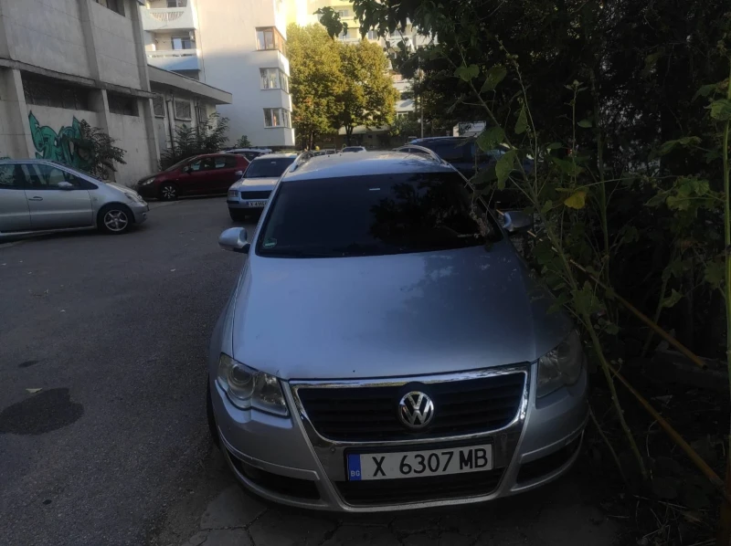 VW Passat, снимка 1 - Автомобили и джипове - 47346928