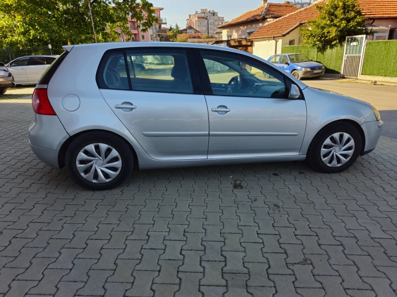 VW Golf 2.0 TDI, снимка 5 - Автомобили и джипове - 47692131