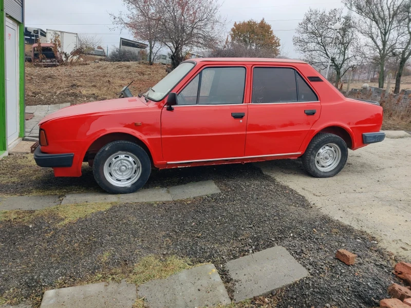 Skoda 105 105L, снимка 1 - Автомобили и джипове - 48039998