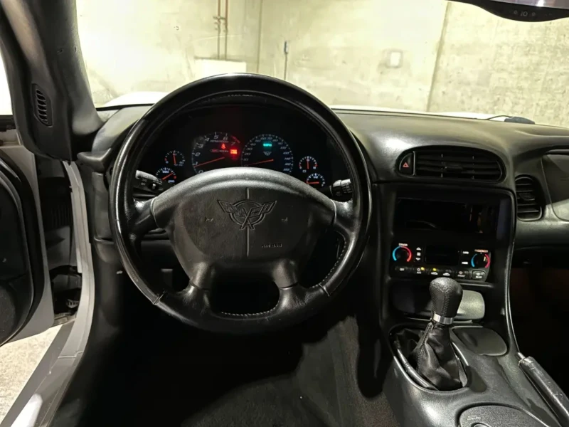 Chevrolet Corvette Z06, снимка 9 - Автомобили и джипове - 52269193