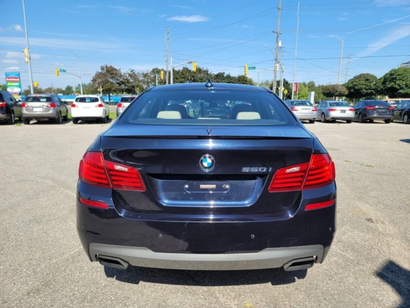 BMW 550 РЪЧКА * * ЗАДНО * * CARFAX * * АВТО КРЕДИТ * * , снимка 6 - Автомобили и джипове - 52818765