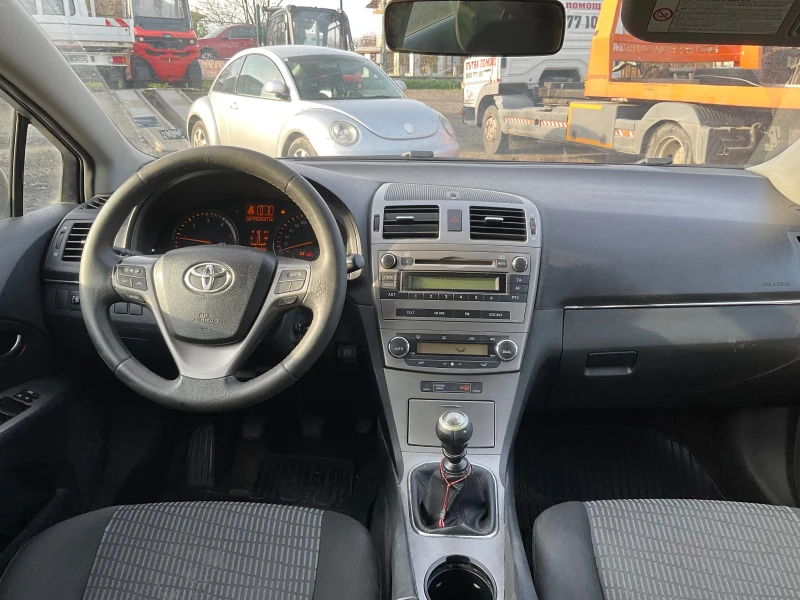 Toyota Avensis 2.0 D4D 126 кс , снимка 4 - Автомобили и джипове - 52951282