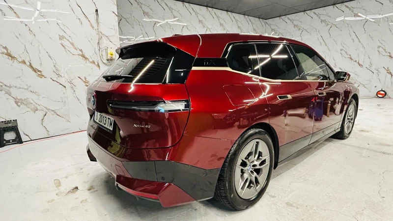 BMW iX 40, снимка 5 - Автомобили и джипове - 53088902