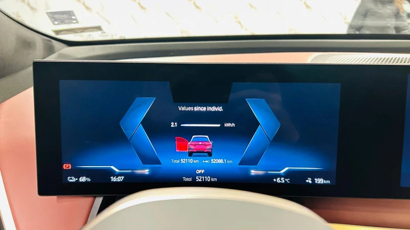 BMW iX 40, снимка 11 - Автомобили и джипове - 53088902