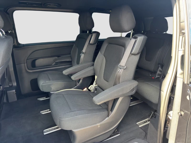 Mercedes-Benz V 300 EDITION/237HP/AMG/CAM/LED/935v, снимка 13 - Автомобили и джипове - 53454929