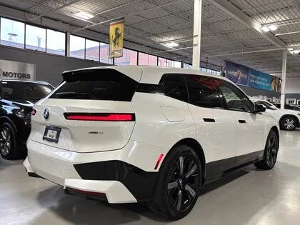 BMW iX HEADUP* ПАМЕТ* КАМЕРА* МАСАЖ* ПАНОРАМА*  - изображение 4