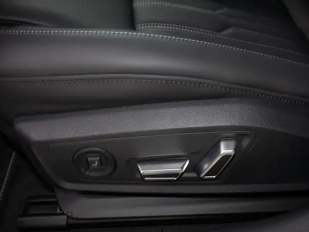 Audi A6 Аvant 50 TDI Quattro = S-line = Гаранция, снимка 4 - Автомобили и джипове - 53372235