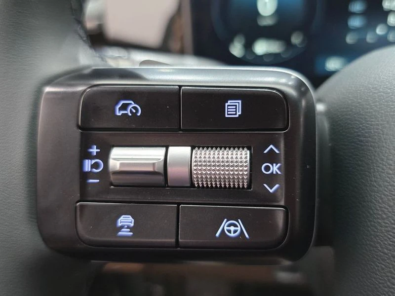 Hyundai Grandeur 2.5 g4kn Automatic, снимка 16 - Автомобили и джипове - 55817554