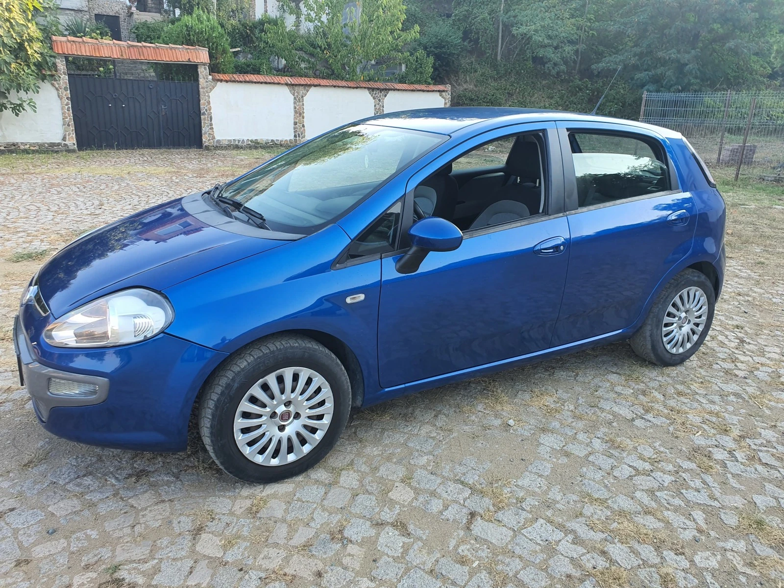 Fiat Punto ГРАНДЕ Б/ГАЗ - изображение 4