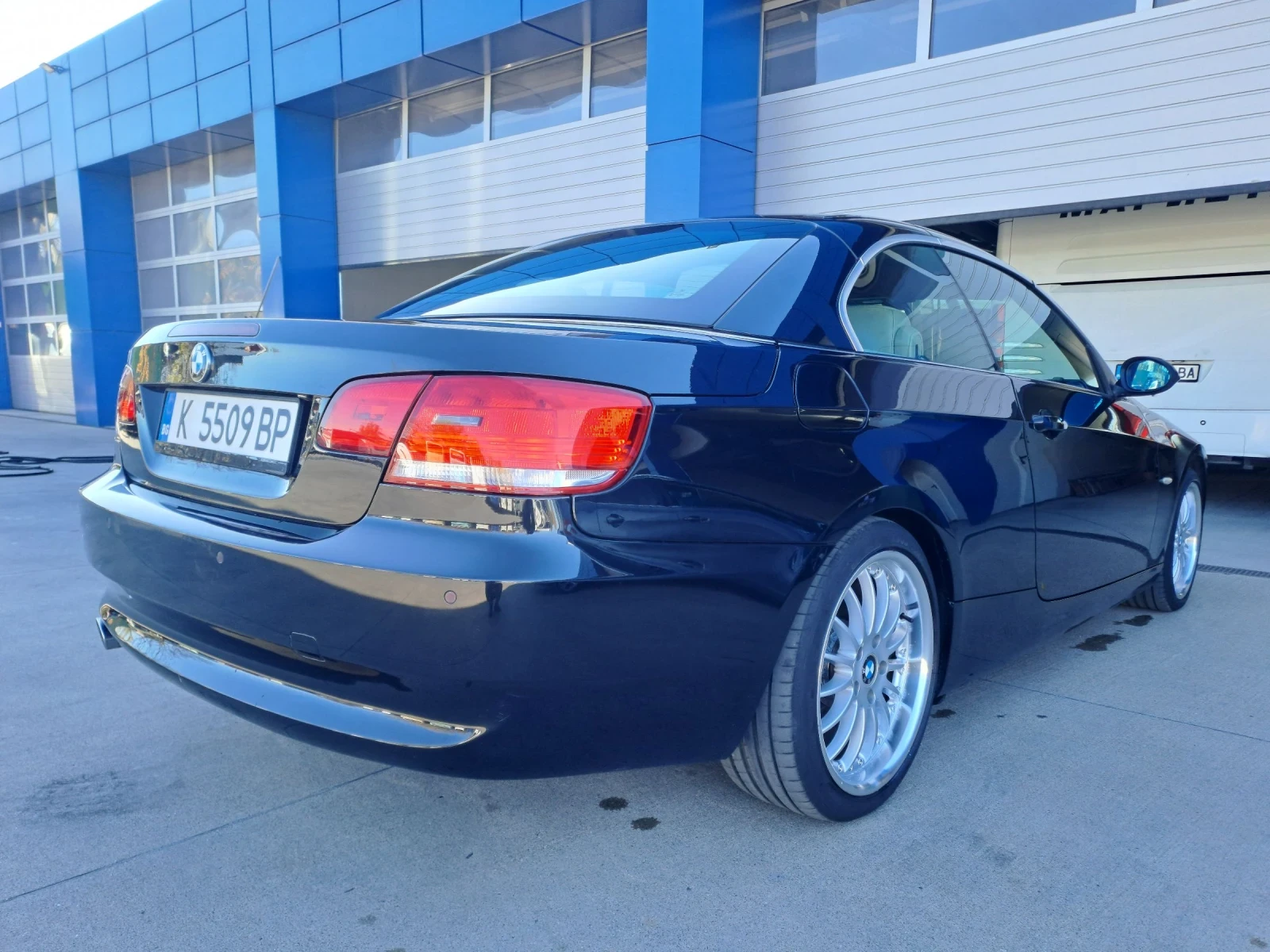 BMW 320 320i - изображение 10