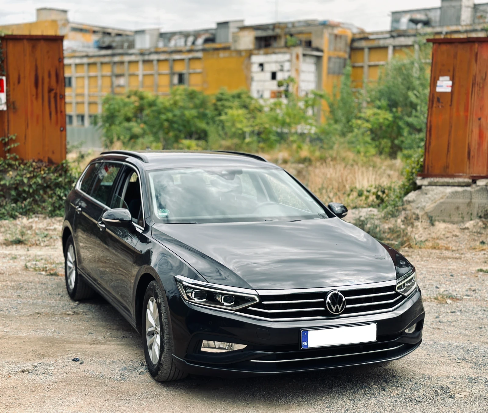 VW Passat 2.0 TDI DSG IQ LIGHT BUSINESS EDITION  - изображение 4