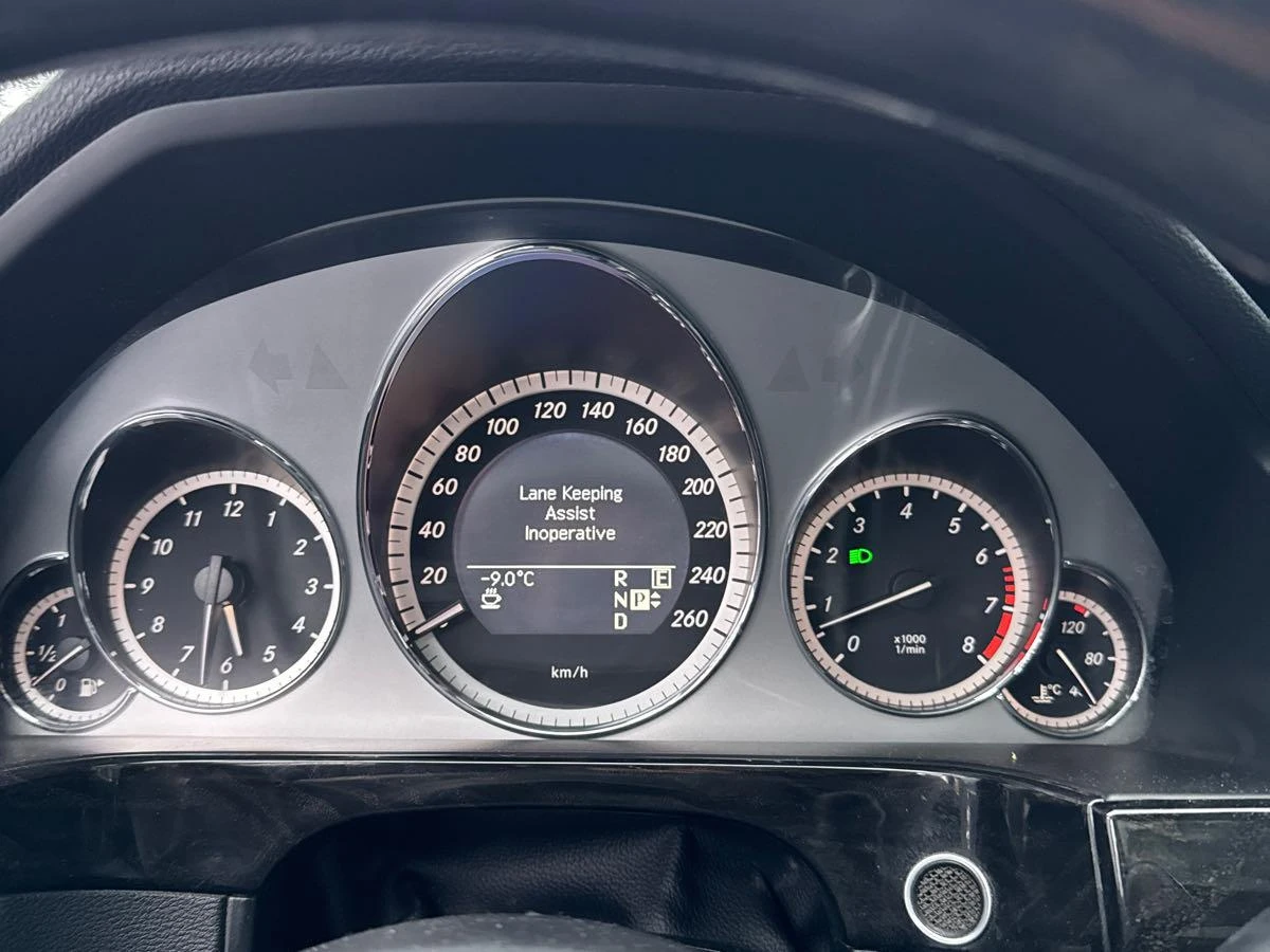 Mercedes-Benz E 500 550* CARFAX* ОПЦИЯ ЗА ФИНАНСИРАНЕ*  - изображение 7