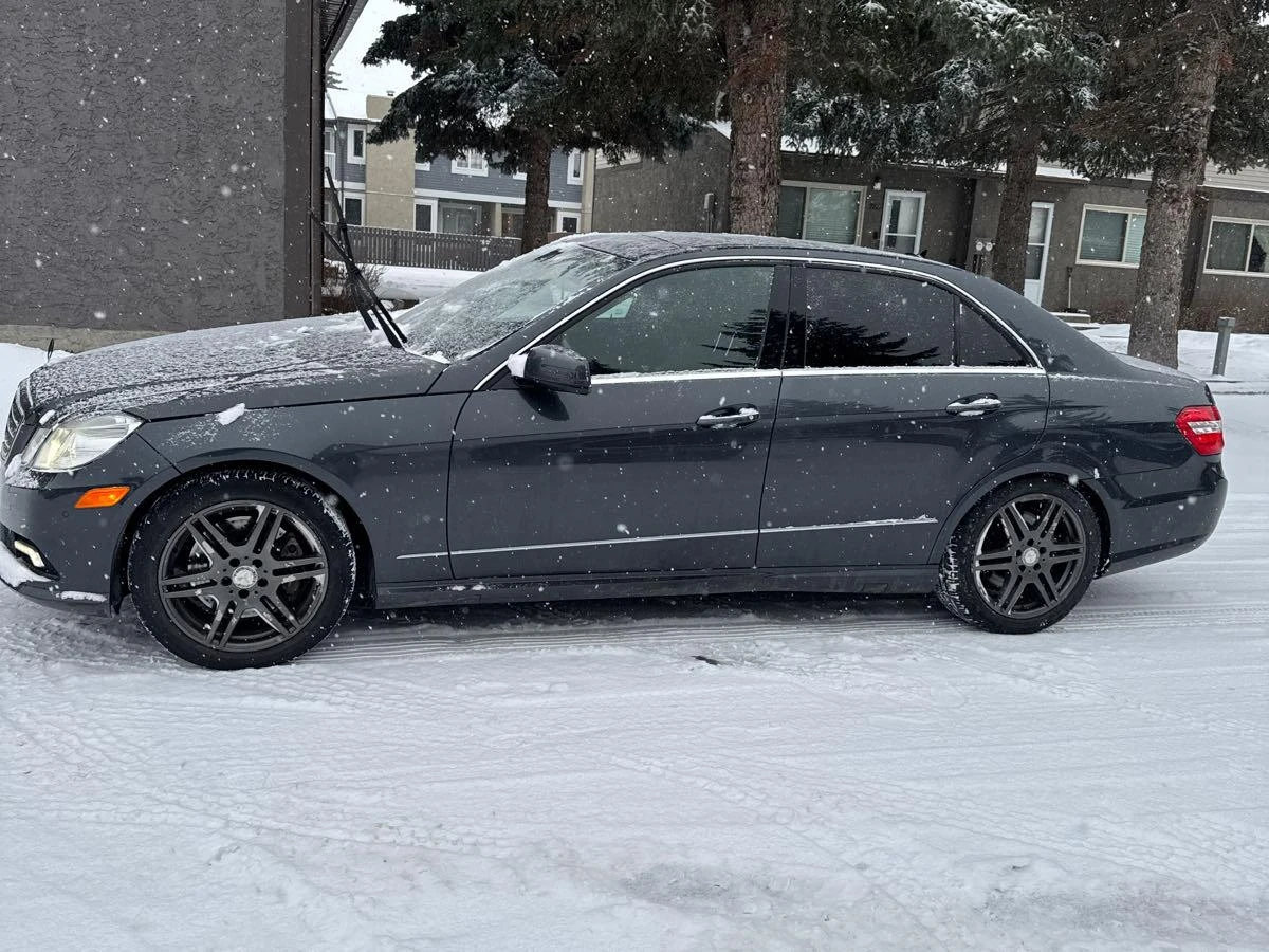 Mercedes-Benz E 500 550* CARFAX* ОПЦИЯ ЗА ФИНАНСИРАНЕ*  - изображение 3