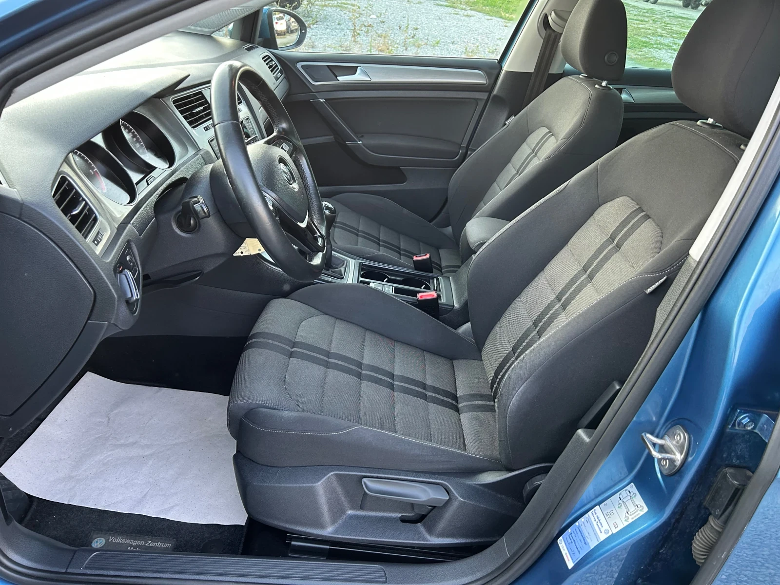 VW Golf Variant 1.6TDi/NAVi/110k.c./KAMERA - изображение 9