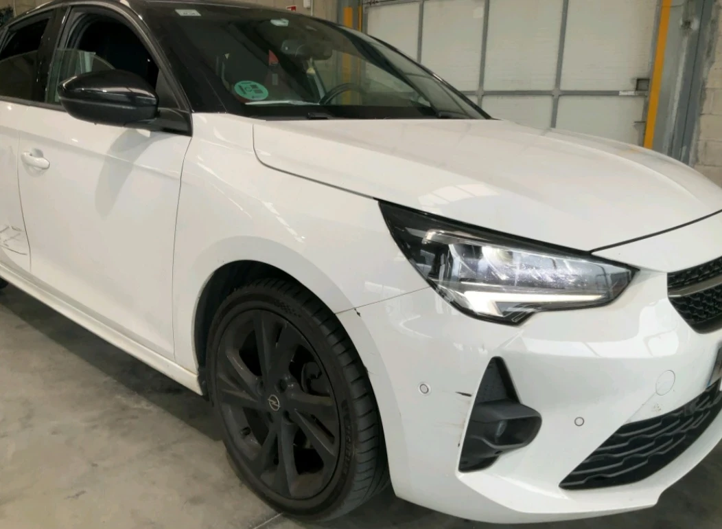 Opel Corsa 1.2 131к.с. GS line - изображение 6
