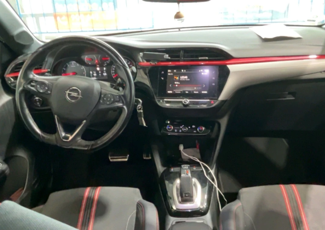 Opel Corsa 1.2 131к.с. GS line - изображение 8