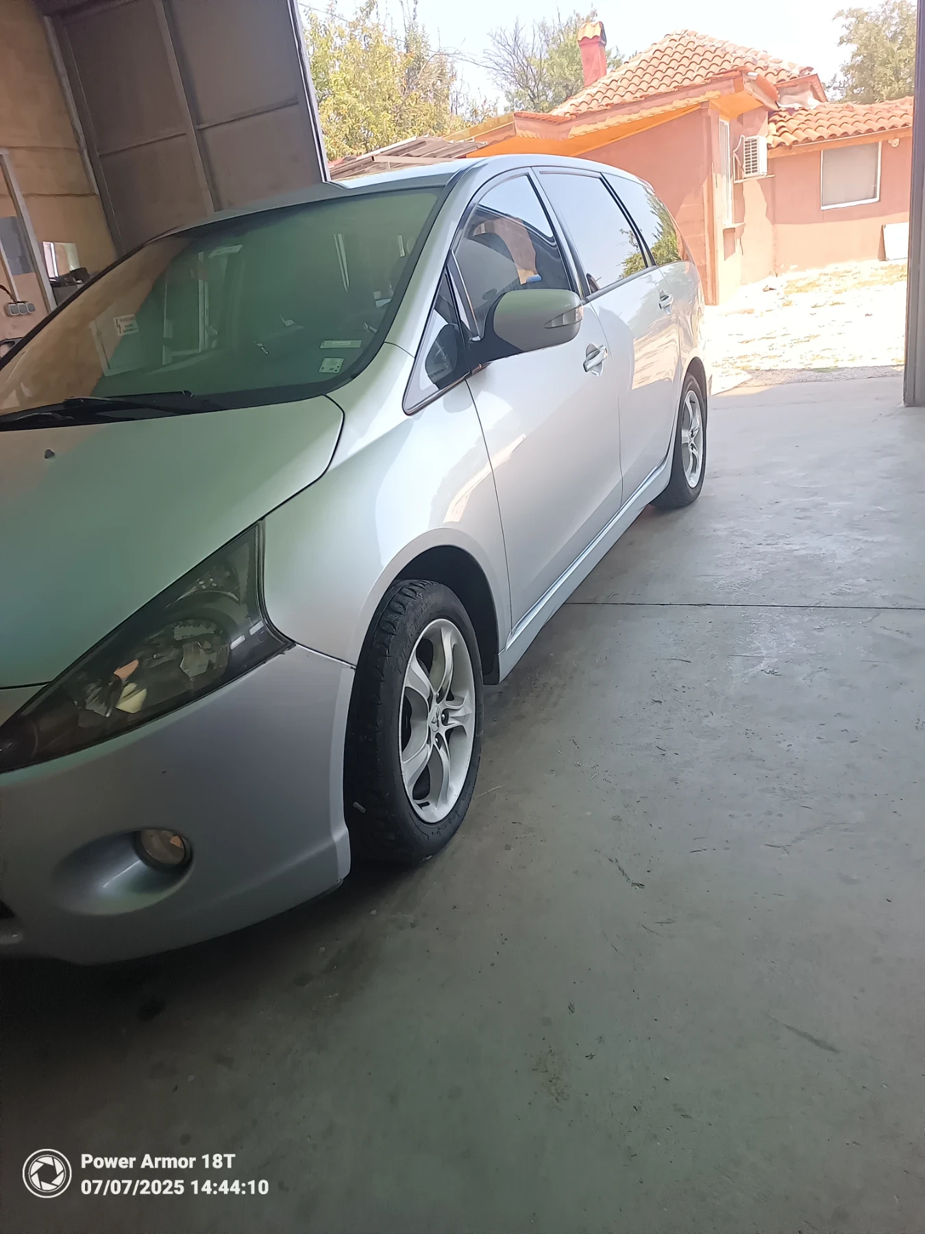 Mitsubishi Grandis | Mobile.bg — изображение 12
