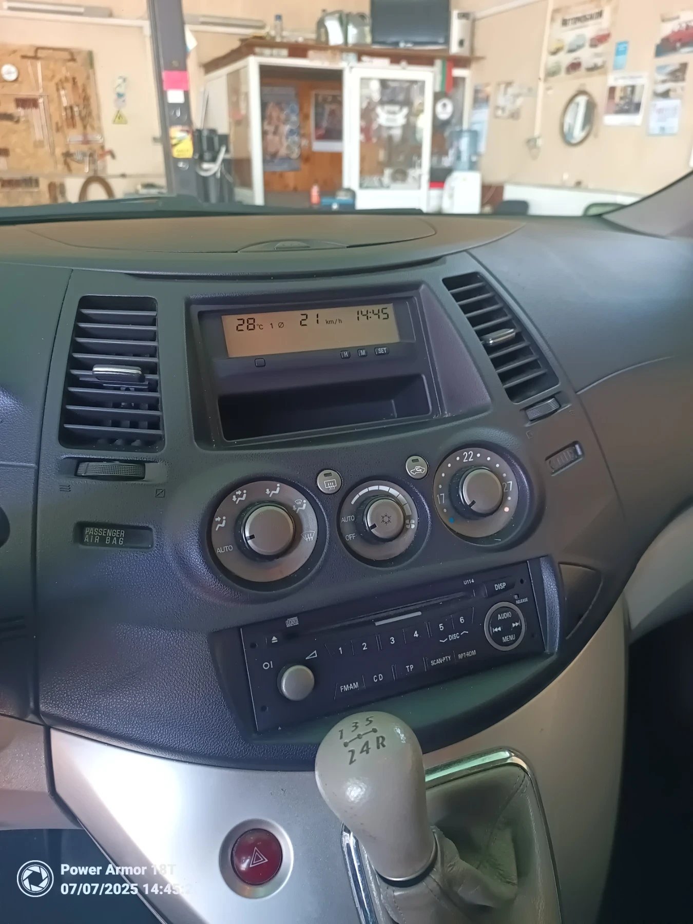 Mitsubishi Grandis | Mobile.bg — изображение 11