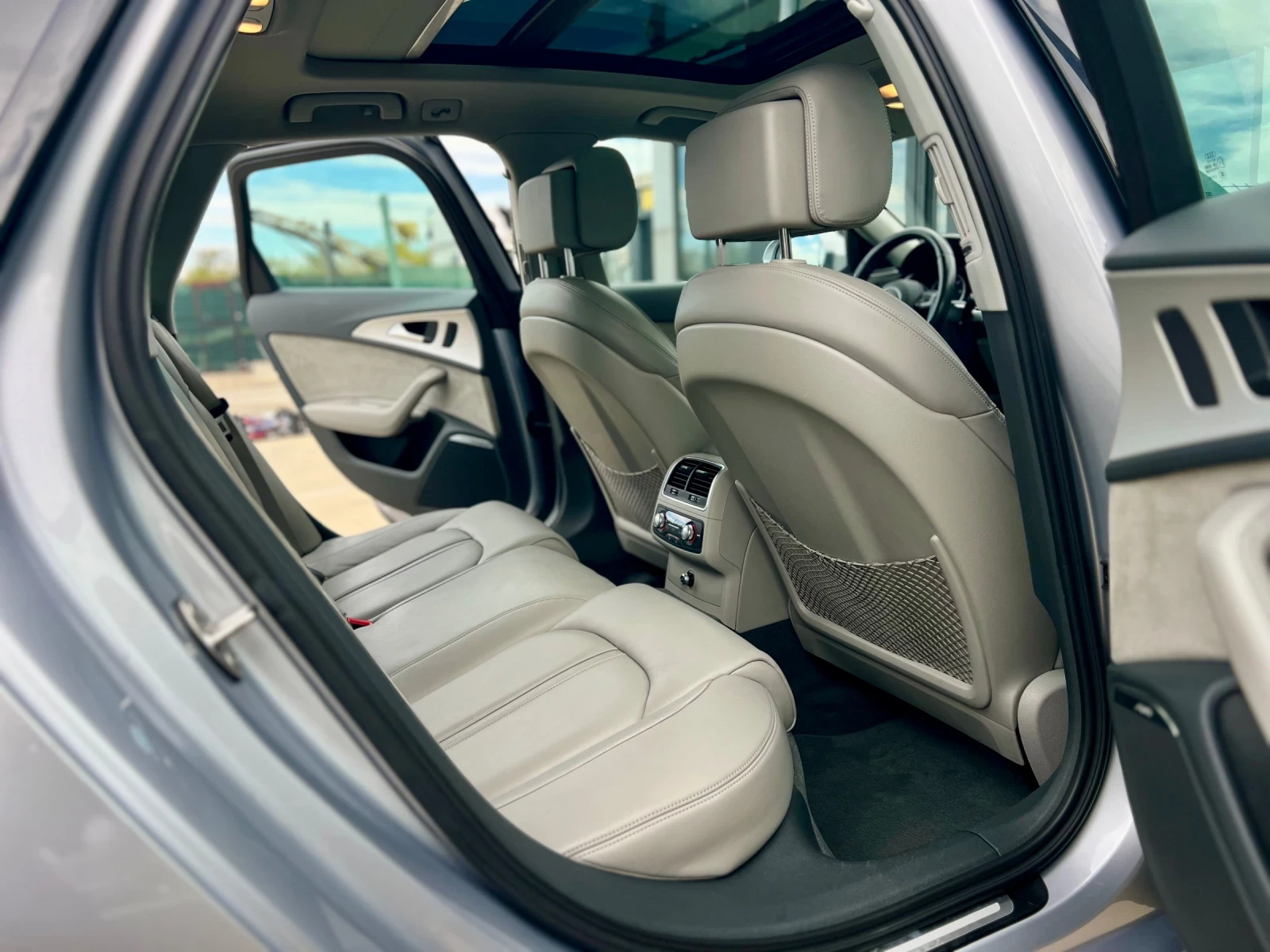 Audi A6 S-LINE / ПАНОРАМА / РЕАЛНИ КИЛОМЕТРИ / КОЖЕН САЛОН - изображение 10