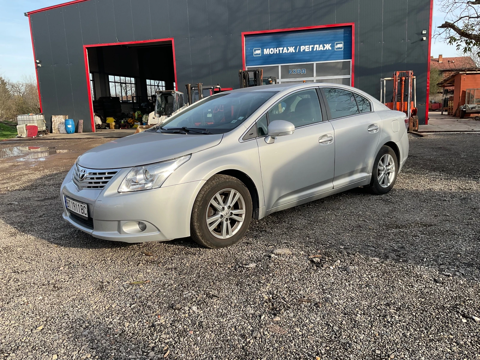 Toyota Avensis 2.0 D4D 126 кс  - изображение 6