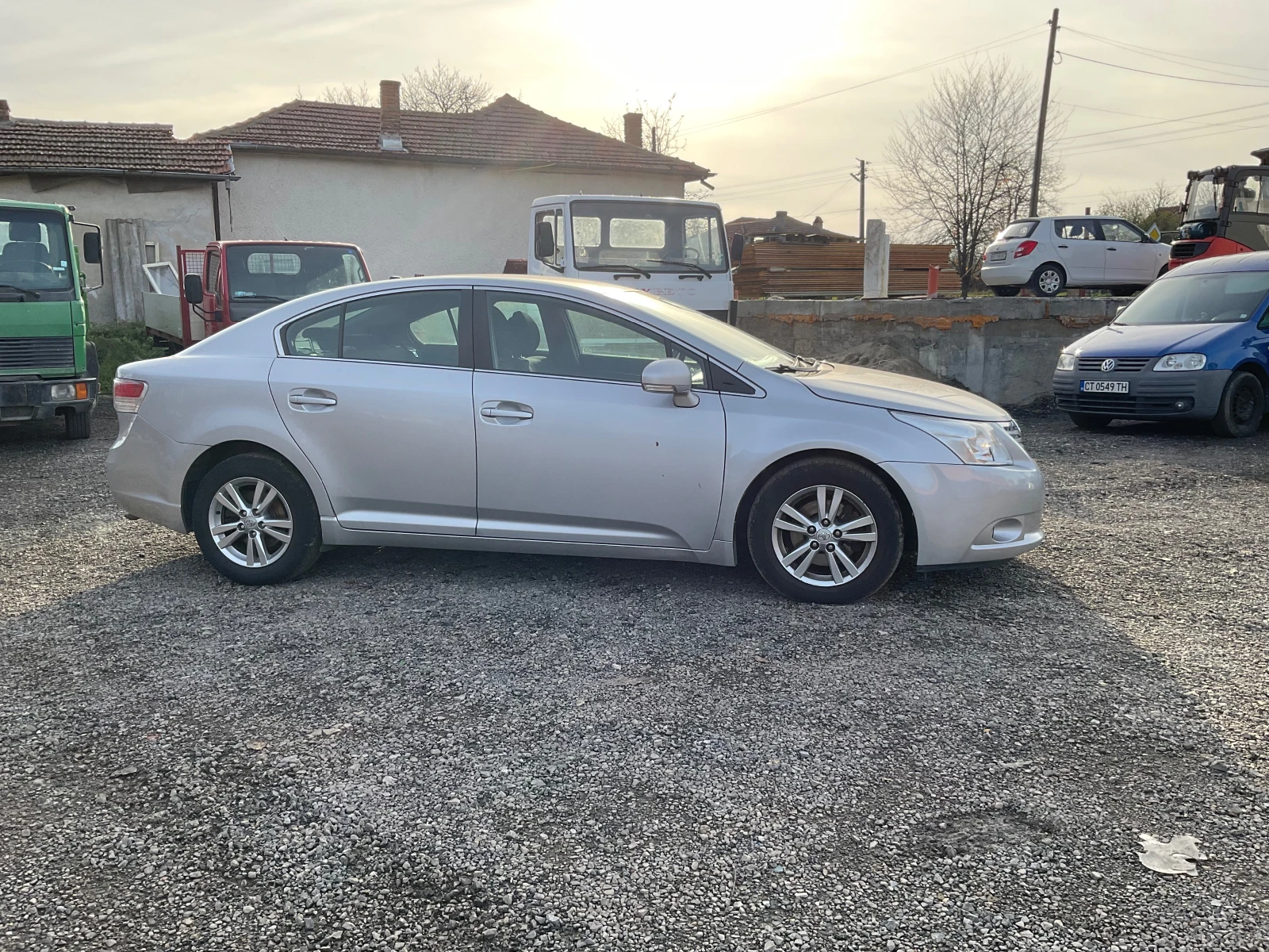 Toyota Avensis 2.0 D4D 126 кс  - изображение 2