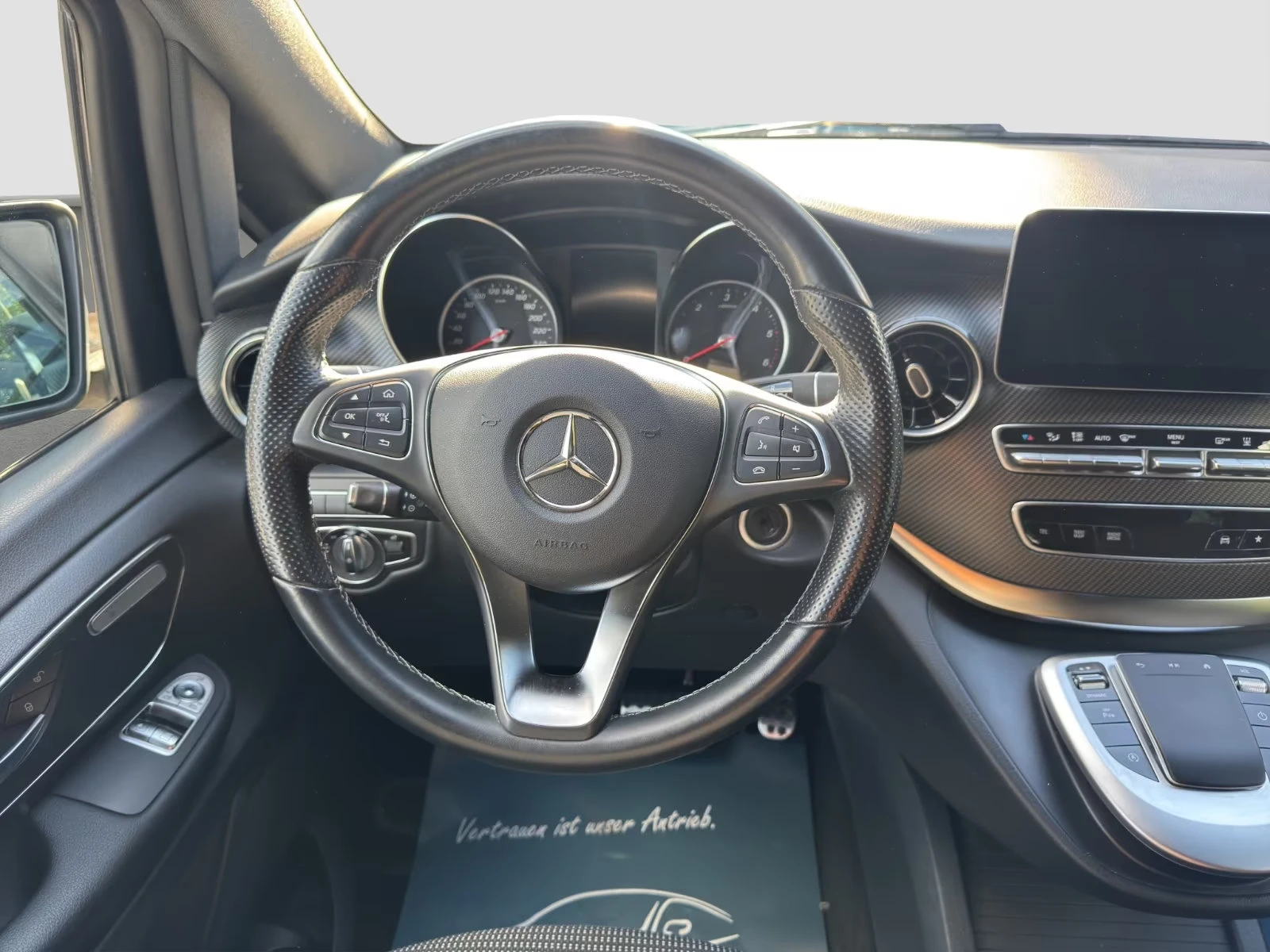 Mercedes-Benz V 300 EDITION/237HP/AMG/CAM/LED/935v - изображение 10