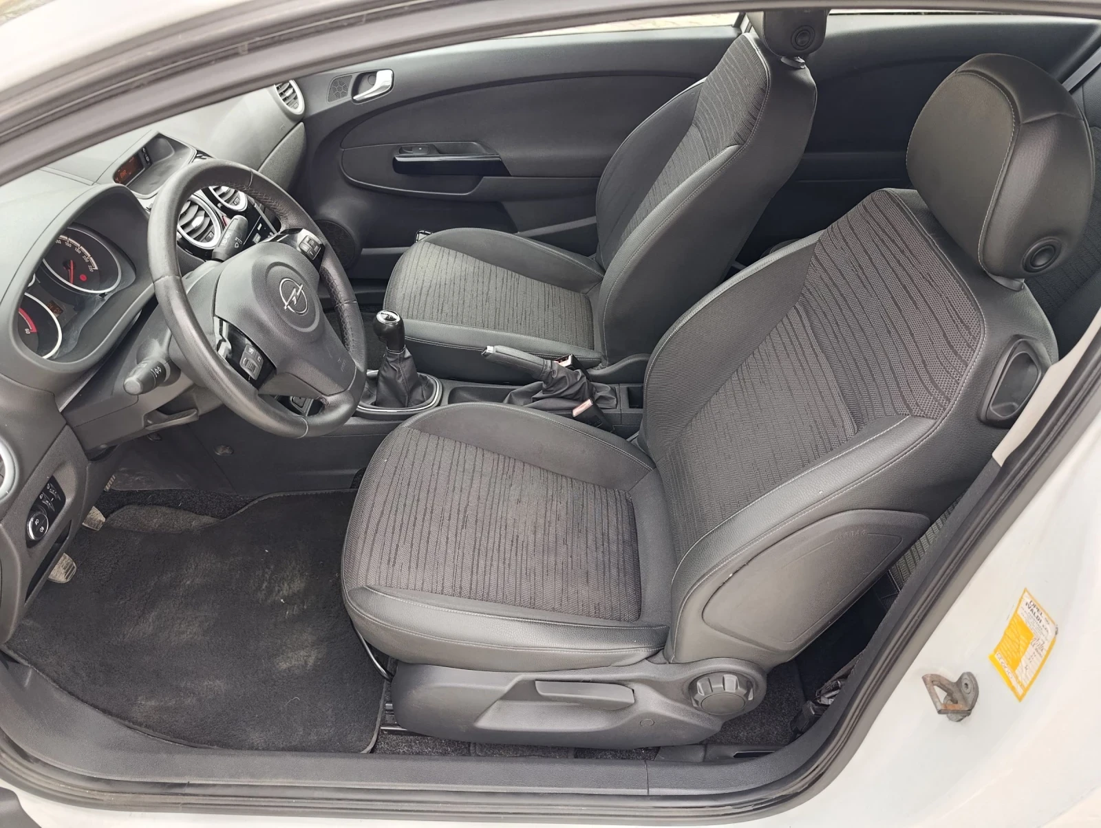 Opel Corsa 1.3CDTI ����� ����  | Mobile.bg � ����������� 9