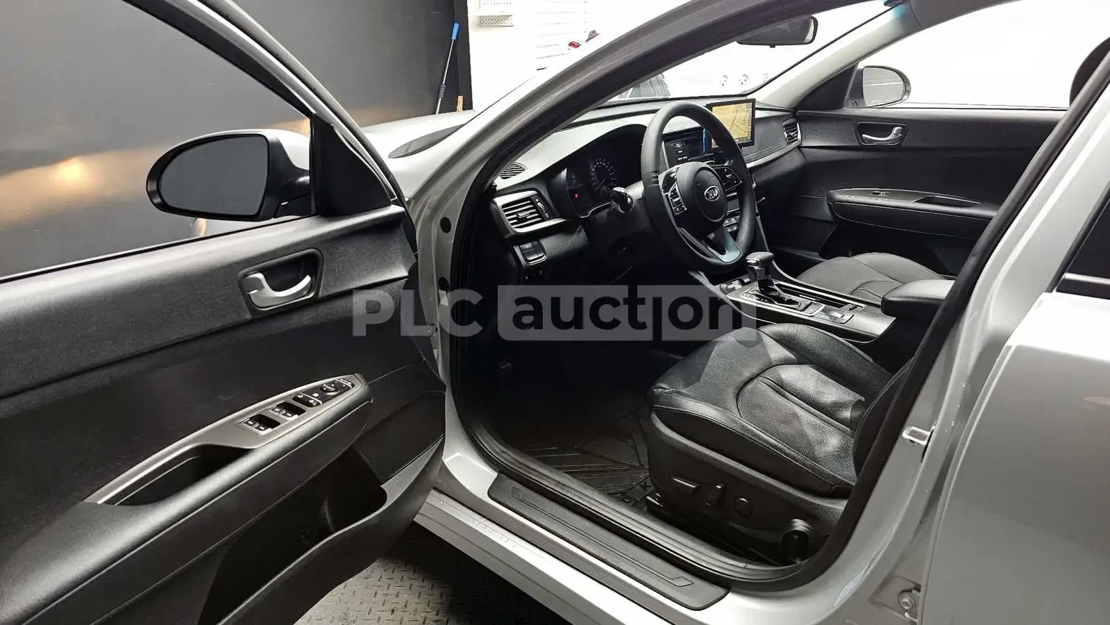 Kia K5 | Mobile.bg � ����������� 10