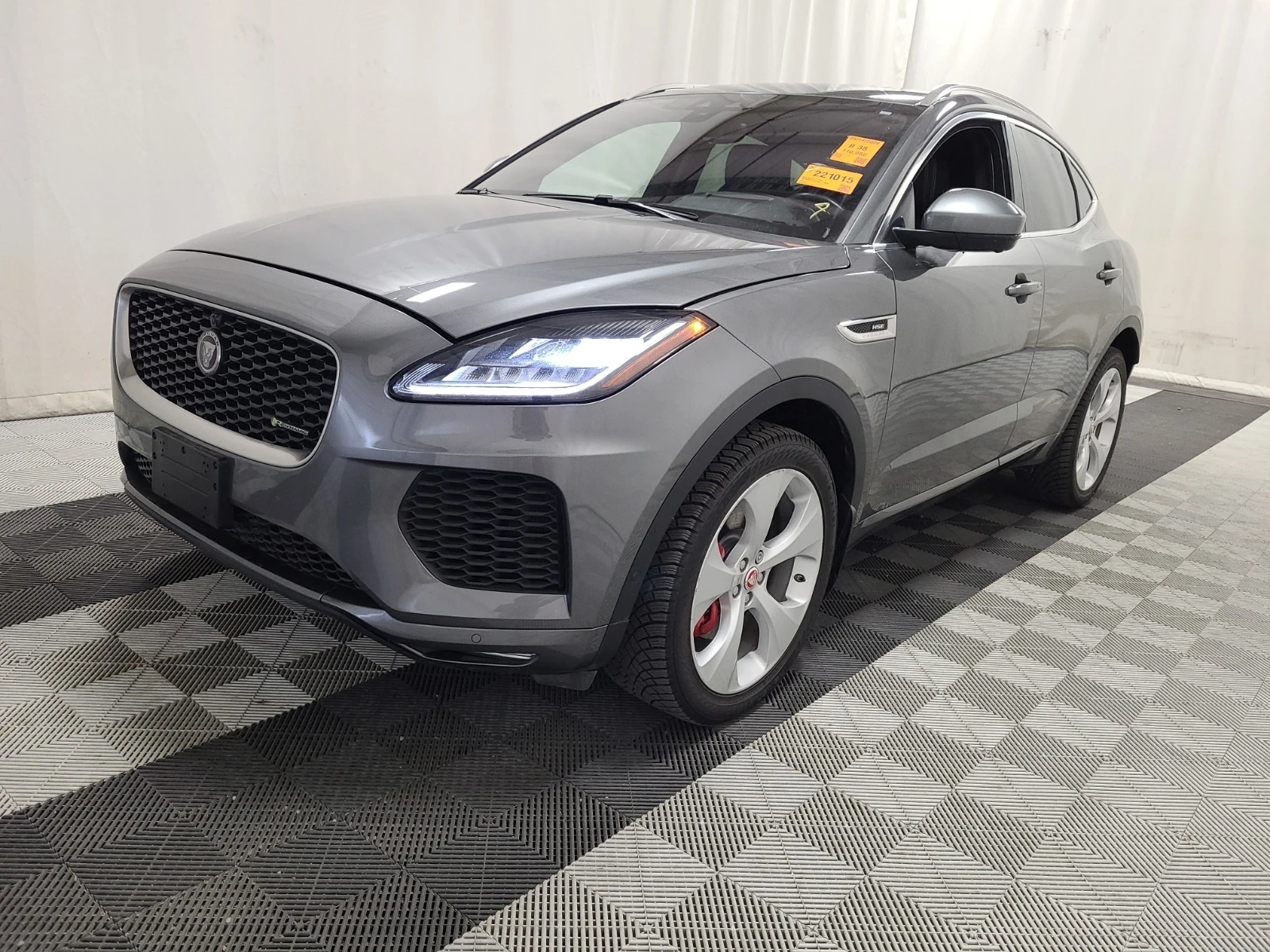 Jaguar E-pace P300 * HEAD UP * AWD * R-DYNAMIC HSE * , снимка 1 - Автомобили и джипове - 54627238