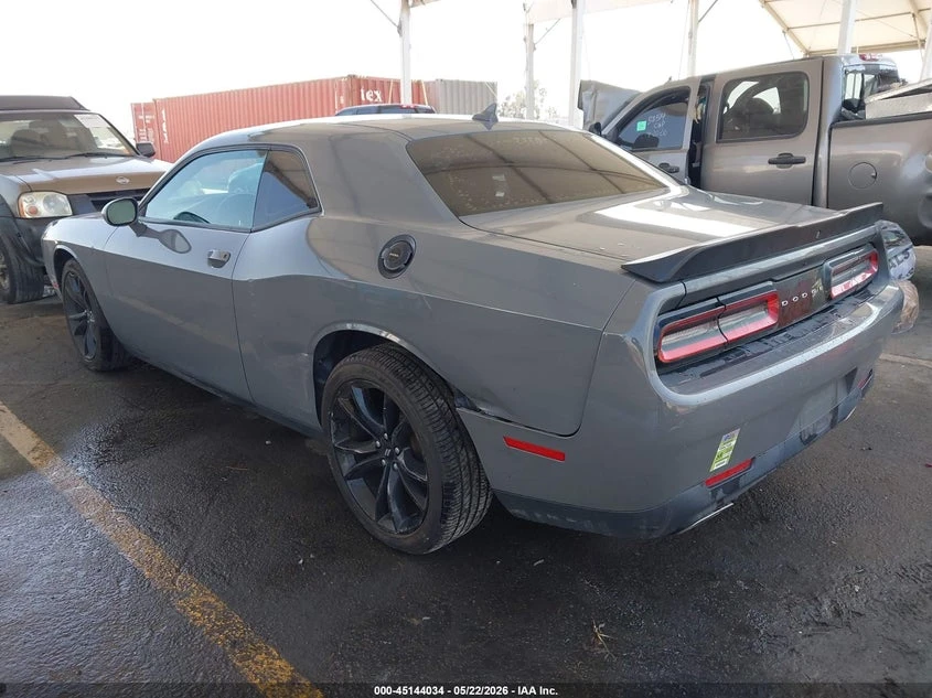 Dodge Challenger 3.6L V-6 DOHC, VVT, 305HP Rear Wheel Drive | Mobile.bg � ����������� 3