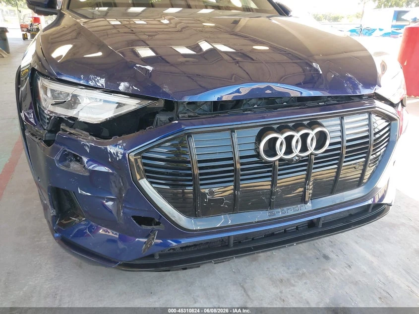 Audi E-Tron Premium Quattro, снимка 6 - Автомобили и джипове - 55241087