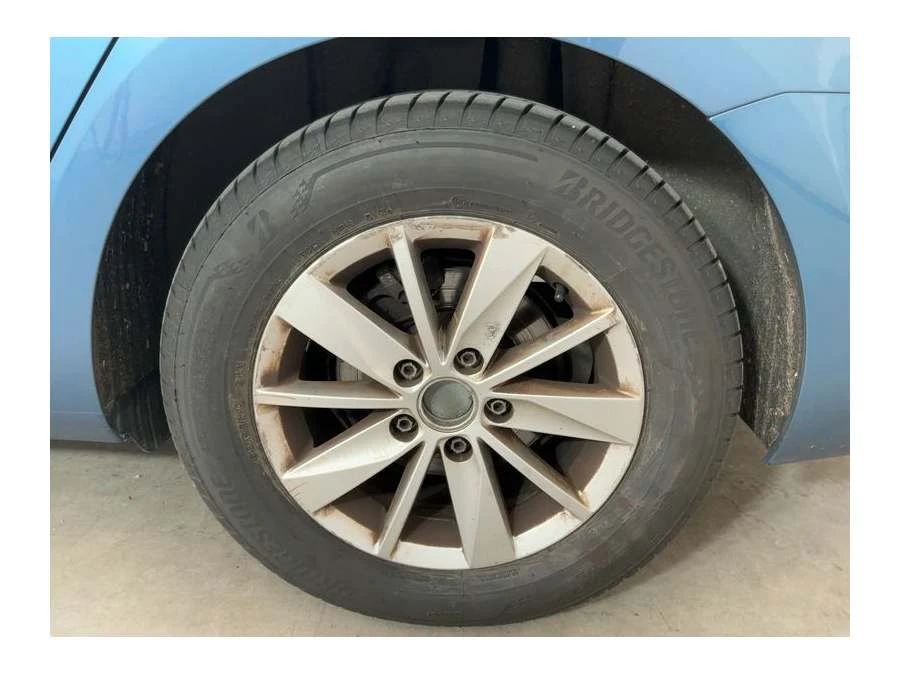 VW Golf Golf VII 1.6 TDI Rabbit BlueMotion Tech, снимка 5 - Автомобили и джипове - 55382887