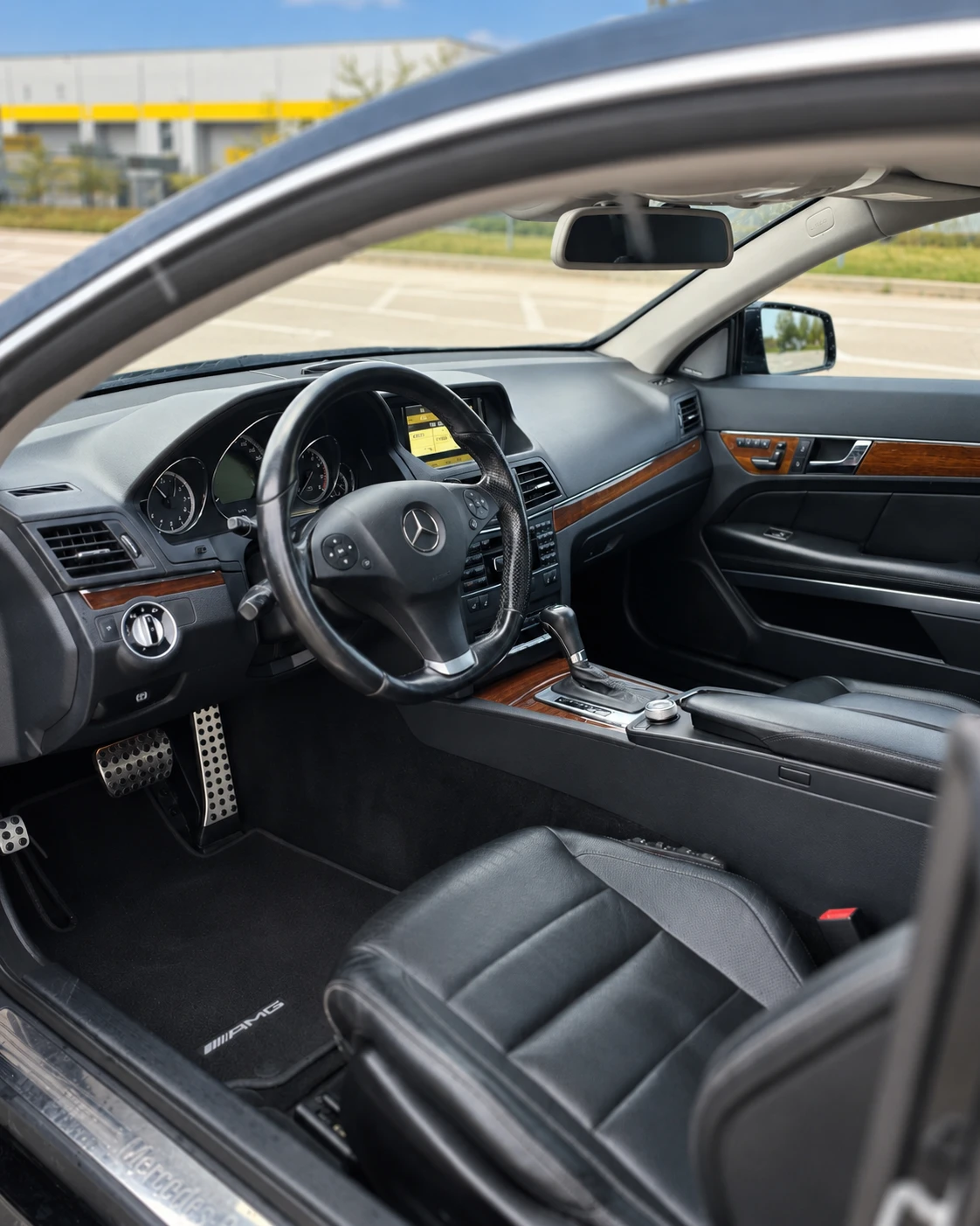 Mercedes-Benz E 350 С207 CGI BlueEFFICIENCY V6 7G-TRONIC, снимка 9 - Автомобили и джипове - 55451502