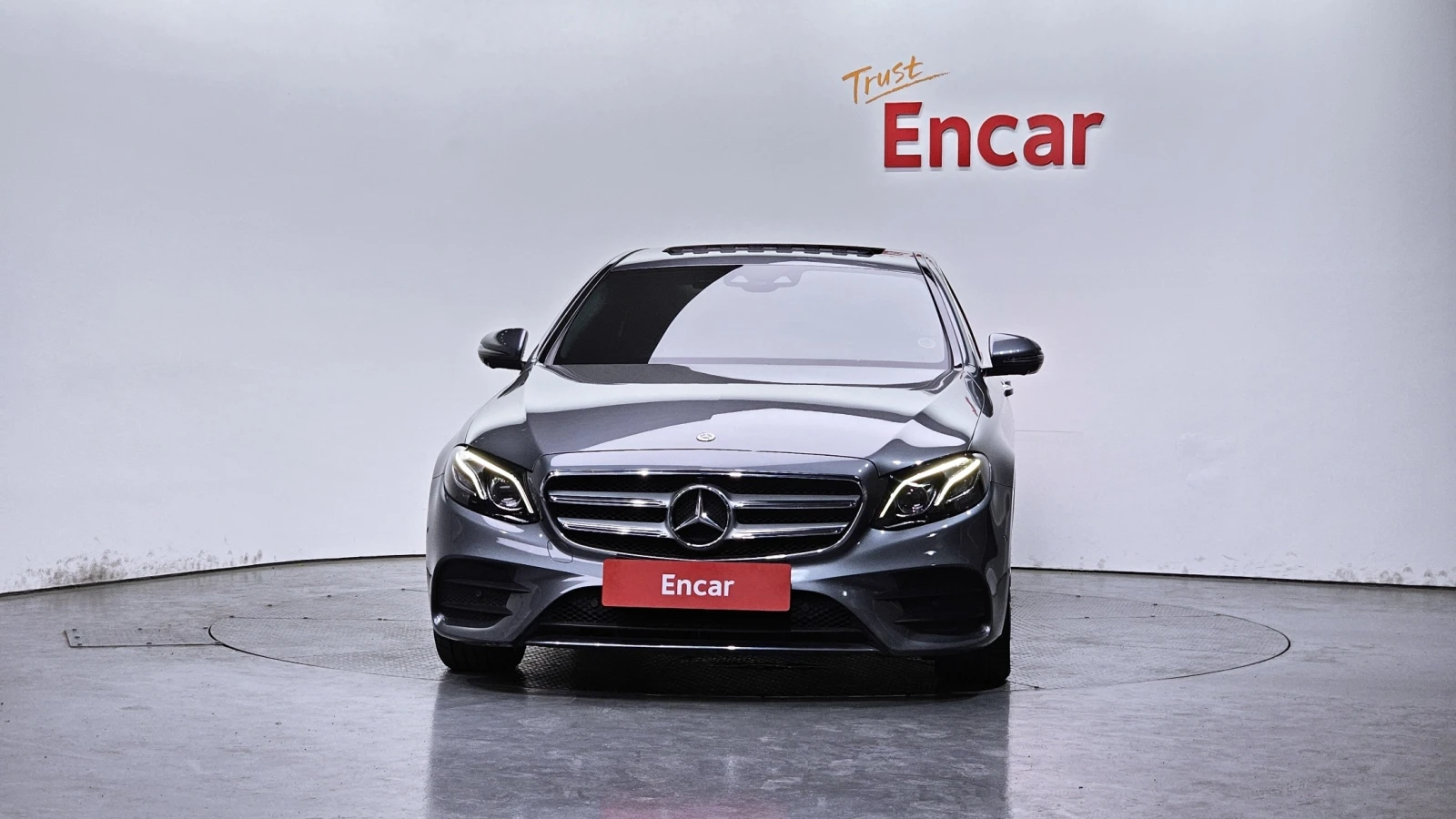Mercedes-Benz E 300 E300 AMG Line, снимка 3 - Автомобили и джипове - 55541914