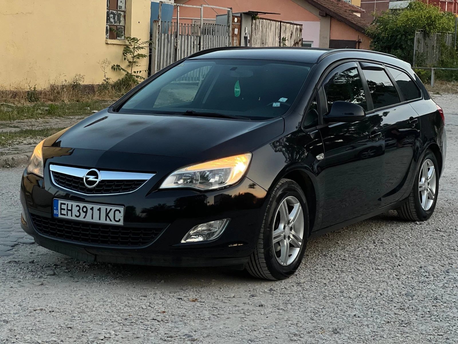 Opel Astra 1.4Т Газ!