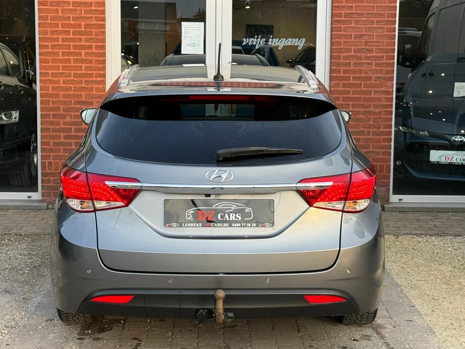 Hyundai I40 Уникално изпълнение , снимка 6 - Автомобили и джипове - 56321805