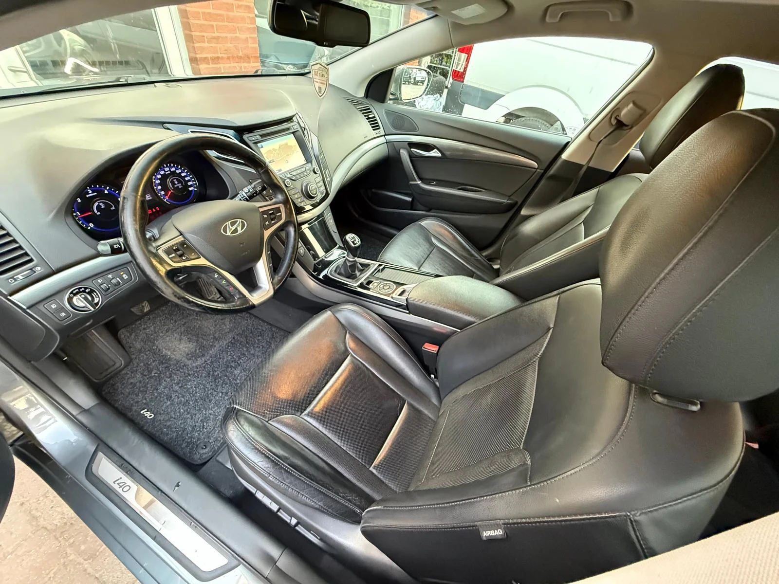 Hyundai I40 Уникално изпълнение , снимка 14 - Автомобили и джипове - 56321805