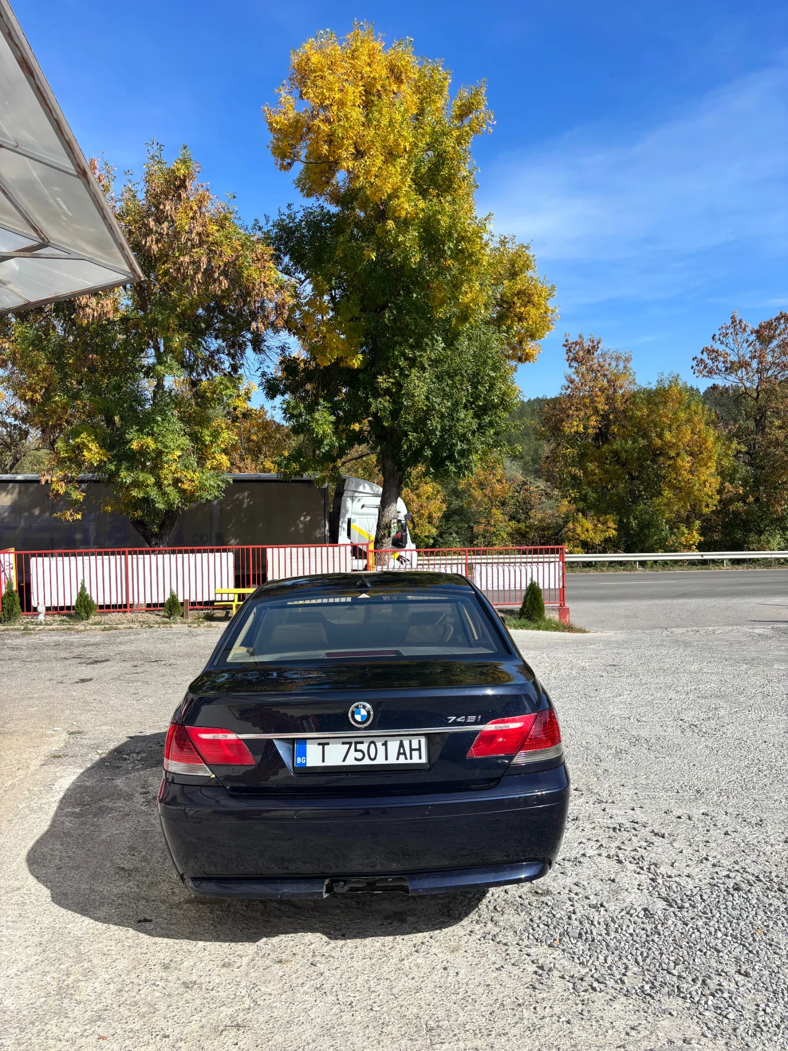 BMW 745, снимка 3 - Автомобили и джипове - 56433236